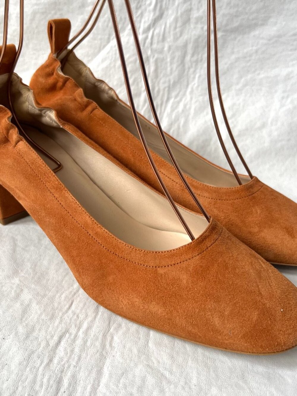 Everlane high heels The Day heel brown suede scrunch block heel womens 11 shoes